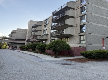 55 Tall Oaks Drive, Weymouth, Massachusetts, 2 Bedrooms Bedrooms, 5 Rooms Rooms,2 BathroomsBathrooms,Residential,For Sale,Tall Oaks Drive,73522294