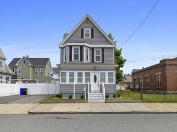 145 Oliver St, Malden, Massachusetts, 4 Bedrooms Bedrooms, 7 Rooms Rooms,1.5 BathroomsBathrooms,Residential,For Sale,Oliver St,73537162