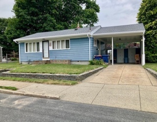 71 Seymour St., New Bedford, Massachusetts, 2 Bedrooms Bedrooms, 4 Rooms Rooms,1 BathroomBathrooms,Residential,For Sale,Seymour St.,73553587