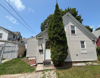 24 Myrtle St, Weymouth, Massachusetts, 2 Bedrooms Bedrooms, 6 Rooms Rooms,1 BathroomBathrooms,Residential,For Sale,Myrtle St,73553590