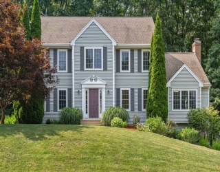 7 Evergreen Ln, Sturbridge, Massachusetts, 4 Bedrooms Bedrooms, 9 Rooms Rooms,2.5 BathroomsBathrooms,Residential,For Sale,Evergreen Ln,73553609