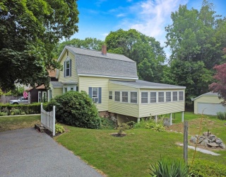 250 Salem Street, Haverhill, Massachusetts, 3 Bedrooms Bedrooms, 7 Rooms Rooms,1 BathroomBathrooms,Residential,For Sale,Salem Street,73553615