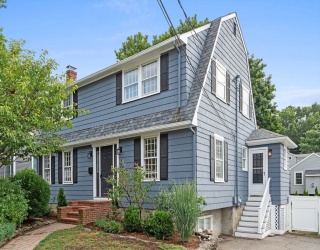 26 Hawthorn Ave, Needham, Massachusetts, 3 Bedrooms Bedrooms, 8 Rooms Rooms,3 BathroomsBathrooms,Residential,For Sale,Hawthorn Ave,73553474