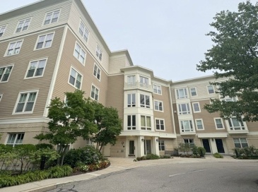 2-14 Saint Paul St, Brookline, Massachusetts, 2 Bedrooms Bedrooms, 4 Rooms Rooms,2 BathroomsBathrooms,Residential Lease,For Rent,Saint Paul St,73553623