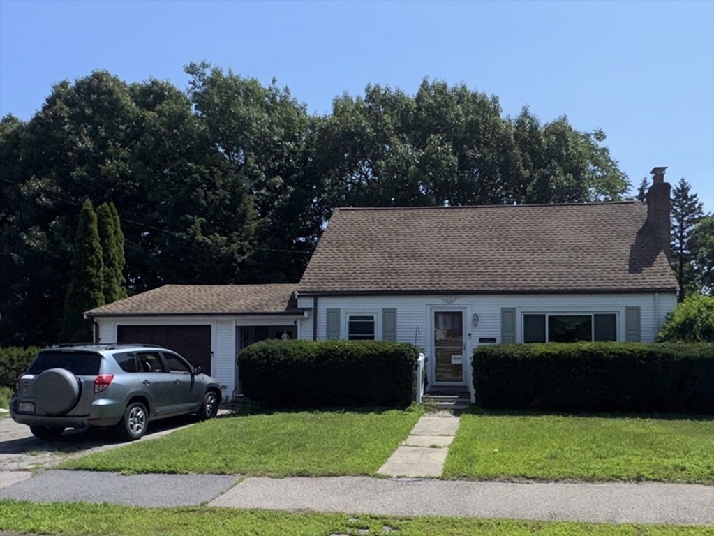 115 Eastwood Circuit, Boston, Massachusetts, 3 Bedrooms Bedrooms, 6 Rooms Rooms,2 BathroomsBathrooms,Residential,For Sale,Eastwood Circuit,73553621