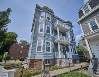 757 Somerville Ave, Somerville, Massachusetts, 9 Bedrooms Bedrooms, 15 Rooms Rooms,3 BathroomsBathrooms,Residential Income,For Sale,Somerville Ave,73553463