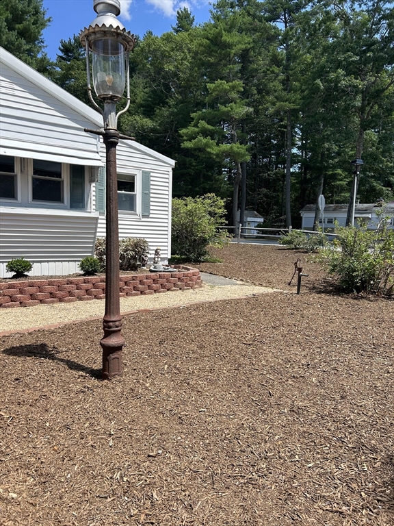 28 Maplewood Drive, Halifax, Massachusetts, 2 Bedrooms Bedrooms, 8 Rooms Rooms,1 BathroomBathrooms,Residential,For Sale,Maplewood Drive,73553472