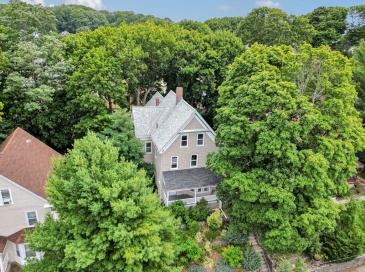45 Symmes Street, Boston, Massachusetts, 4 Bedrooms Bedrooms, 8 Rooms Rooms,2 BathroomsBathrooms,Residential,For Sale,Symmes Street,73553498