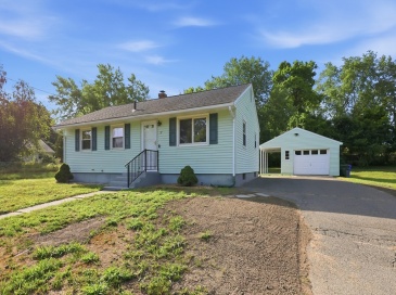 17 Keddy Street, Springfield, Massachusetts, 3 Bedrooms Bedrooms, 5 Rooms Rooms,1 BathroomBathrooms,Residential,For Sale,Keddy Street,73553483 17 Keddy Street, Springfield, Massachusetts, 3 Bedrooms Bedrooms, 5 Rooms Rooms,1 BathroomBathrooms,Residential,For Sale,Keddy Street,73553483