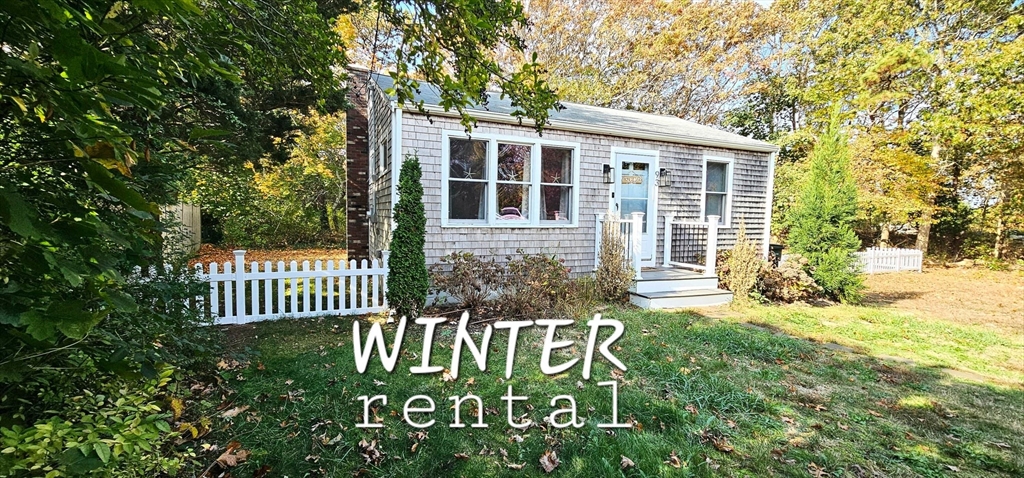 93 Ploughed Neck Rd, Sandwich, Massachusetts, 2 Bedrooms Bedrooms, 4 Rooms Rooms,1 BathroomBathrooms,Residential Lease,For Rent,Ploughed Neck Rd,73553514