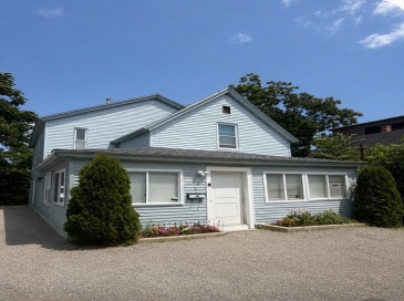 3 Mason Ct, Worcester, Massachusetts, 4 Bedrooms Bedrooms, 7 Rooms Rooms,1.5 BathroomsBathrooms,Residential,For Sale,Mason Ct,73553527