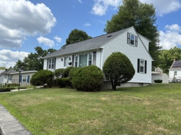 35 Superior Road, Worcester, Massachusetts, 3 Bedrooms Bedrooms, 6 Rooms Rooms,2 BathroomsBathrooms,Residential Lease,For Rent,Superior Road,73553523