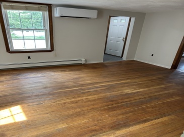 226 High St, Whitman, Massachusetts, 2 Bedrooms Bedrooms, 4 Rooms Rooms,1 BathroomBathrooms,Residential Lease,For Rent,High St,73553532
