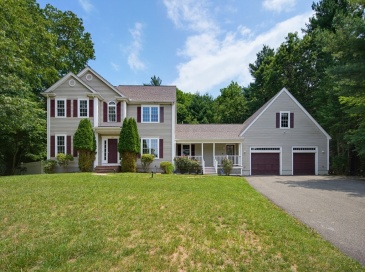 171 Buck Knoll Rd, Raynham, Massachusetts, 4 Bedrooms Bedrooms, 8 Rooms Rooms,3.5 BathroomsBathrooms,Residential,For Sale,Buck Knoll Rd,73553800