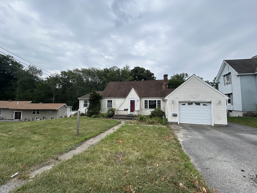 181 Boyce St, Auburn, Massachusetts, 3 Bedrooms Bedrooms, 6 Rooms Rooms,3.5 BathroomsBathrooms,Residential,For Sale,Boyce St,73553760