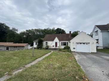 181 Boyce St, Auburn, Massachusetts, 3 Bedrooms Bedrooms, 6 Rooms Rooms,3.5 BathroomsBathrooms,Residential,For Sale,Boyce St,73553760