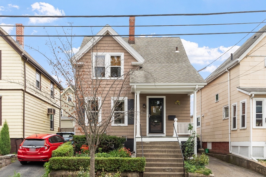 25 Partridge Avenue, Somerville, Massachusetts, 3 Bedrooms Bedrooms, 7 Rooms Rooms,1.5 BathroomsBathrooms,Residential,For Sale,Partridge Avenue,73553816