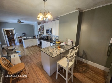 25 Clarence St, Boston, Massachusetts, 3 Bedrooms Bedrooms, 7 Rooms Rooms,2 BathroomsBathrooms,Residential Lease,For Rent,Clarence St,73553821