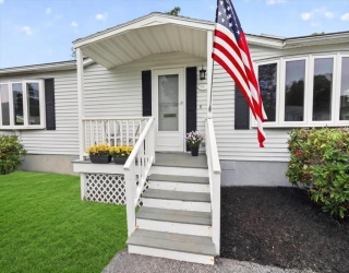 60 Leisurewoods Drive, Rockland, Massachusetts, 2 Bedrooms Bedrooms, 5 Rooms Rooms,2 BathroomsBathrooms,Residential,For Sale,Leisurewoods Drive,73553803