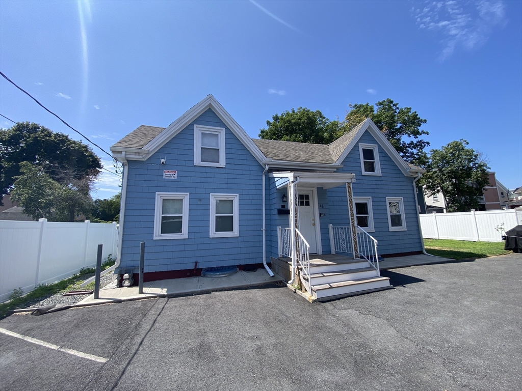 46 Whiting Street, Lynn, Massachusetts, 3 Bedrooms Bedrooms, 6 Rooms Rooms,1 BathroomBathrooms,Residential,For Sale,Whiting Street,73553836