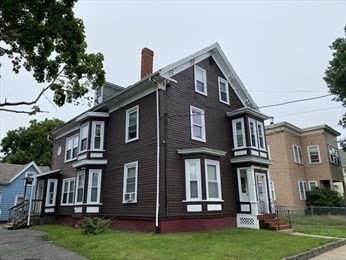 48 Whiting, Lynn, Massachusetts, 7 Bedrooms Bedrooms, 14 Rooms Rooms,3 BathroomsBathrooms,Residential Income,For Sale,Whiting,73553833