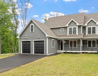 72 Cottage Ln, Templeton, Massachusetts, 3 Bedrooms Bedrooms, 7 Rooms Rooms,2.5 BathroomsBathrooms,Residential,For Sale,Cottage Ln,73553832