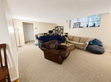 7 Lake Shore Ct, Boston, Massachusetts, 2 Bedrooms Bedrooms, 4 Rooms Rooms,1 BathroomBathrooms,Residential Lease,For Rent,Lake Shore Ct,73553846 7 Lake Shore Ct, Boston, Massachusetts, 2 Bedrooms Bedrooms, 4 Rooms Rooms,1 BathroomBathrooms,Residential Lease,For Rent,Lake Shore Ct,73553846
