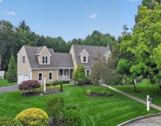 72 Beckford Farm Road, Hanover, Massachusetts, 4 Bedrooms Bedrooms, 11 Rooms Rooms,3.5 BathroomsBathrooms,Residential,For Sale,Beckford Farm Road,73553866