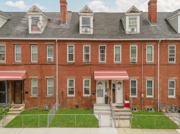 14 Center St, Holyoke, Massachusetts, 2 Bedrooms Bedrooms, 5 Rooms Rooms,1.5 BathroomsBathrooms,Residential,For Sale,Center St,73553829