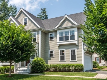 7 Floral Avenue, Natick, Massachusetts, 3 Bedrooms Bedrooms, 8 Rooms Rooms,3.5 BathroomsBathrooms,Residential Lease,For Rent,Floral Avenue,73553684