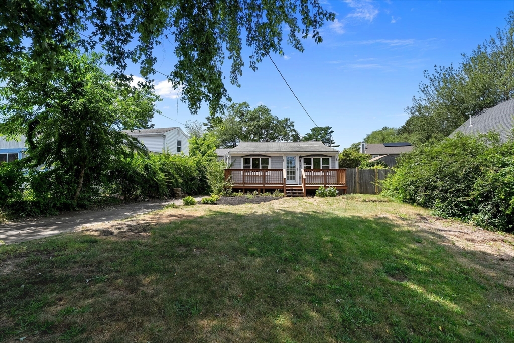 46 A Crystal Lake Drive, Carver, Massachusetts, 3 Bedrooms Bedrooms, 4 Rooms Rooms,1 BathroomBathrooms,Residential,For Sale,Crystal Lake Drive,73553442