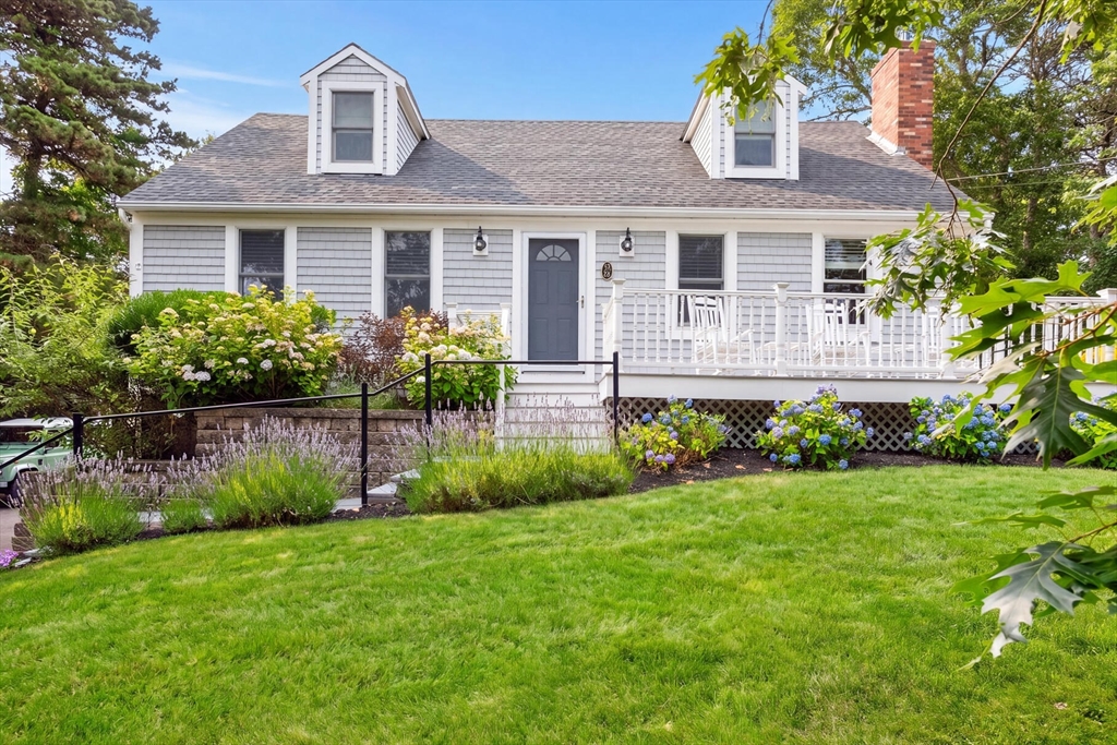 25 Marthas Ln, Harwich, Massachusetts, 6 Bedrooms Bedrooms, 8 Rooms Rooms,3.5 BathroomsBathrooms,Residential,For Sale,Marthas Ln,73553704