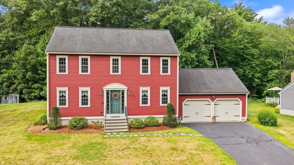 73 Hillando Dr, Shrewsbury, Massachusetts, 3 Bedrooms Bedrooms, 7 Rooms Rooms,2.5 BathroomsBathrooms,Residential,For Sale,Hillando Dr,73553702