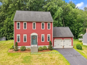 73 Hillando Dr, Shrewsbury, Massachusetts, 3 Bedrooms Bedrooms, 7 Rooms Rooms,2.5 BathroomsBathrooms,Residential,For Sale,Hillando Dr,73553702