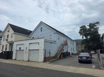 168 Suffolk St, Lowell, Massachusetts, 7 Bedrooms Bedrooms, 14 Rooms Rooms,4 BathroomsBathrooms,Residential Income,For Sale,Suffolk St,73553719