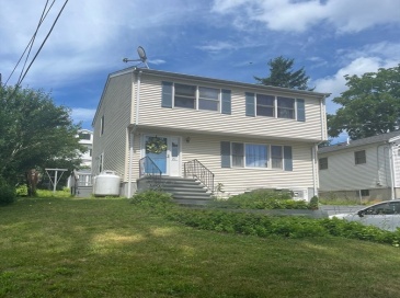 20 Smart, Waltham, Massachusetts, 3 Bedrooms Bedrooms, 6 Rooms Rooms,2.5 BathroomsBathrooms,Residential Lease,For Rent,Smart,73553725