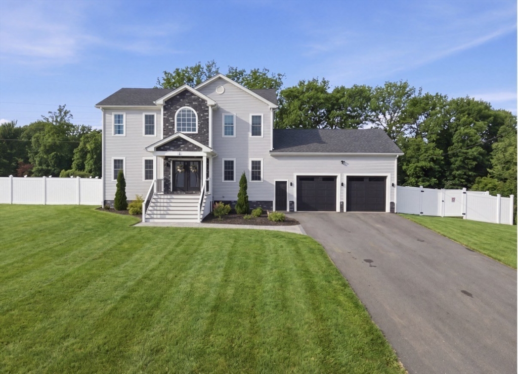 5 Nottingham Cir, Swansea, Massachusetts, 3 Bedrooms Bedrooms, 8 Rooms Rooms,2.5 BathroomsBathrooms,Residential,For Sale,Nottingham Cir,73472246