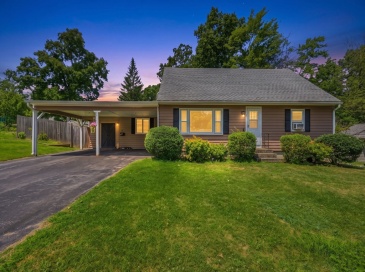 37 Parker St, Fitchburg, Massachusetts, 4 Bedrooms Bedrooms, 6 Rooms Rooms,2 BathroomsBathrooms,Residential,For Sale,Parker St,73553744 37 Parker St, Fitchburg, Massachusetts, 4 Bedrooms Bedrooms, 6 Rooms Rooms,2 BathroomsBathrooms,Residential,For Sale,Parker St,73553744