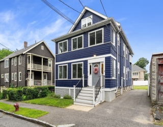 5-7 Locke St, Arlington, Massachusetts, 5 Bedrooms Bedrooms, 12 Rooms Rooms,2 BathroomsBathrooms,Residential Income,For Sale,Locke St,73553750