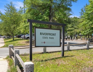 18-20 Everett St, Lawrence, Massachusetts, 6 Bedrooms Bedrooms, 12 Rooms Rooms,3 BathroomsBathrooms,Residential Income,For Sale,Everett St,73537165