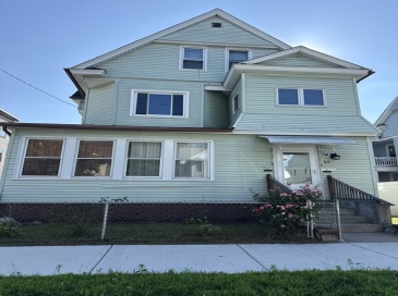 48 Bryant St, Springfield, Massachusetts, 3 Bedrooms Bedrooms, 5 Rooms Rooms,1 BathroomBathrooms,Residential Lease,For Rent,Bryant St,73553752