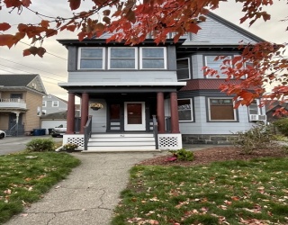 82 Salem Street, Lawrence, Massachusetts, 2 Bedrooms Bedrooms, 8 Rooms Rooms,1 BathroomBathrooms,Residential Lease,For Rent,Salem Street,73553763