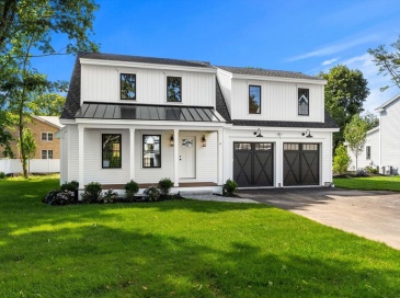9 Harvey Park, Lynnfield, Massachusetts, 4 Bedrooms Bedrooms, 7 Rooms Rooms,4.5 BathroomsBathrooms,Residential,For Sale,Harvey Park,73553753