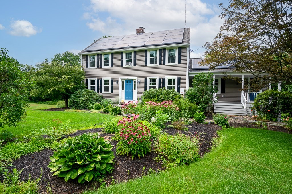85 Millbury Rd, Oxford, Massachusetts, 4 Bedrooms Bedrooms, 8 Rooms Rooms,3 BathroomsBathrooms,Residential,For Sale,Millbury Rd,73553912