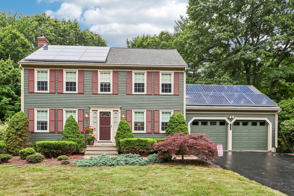 59 Oxford Dr, Franklin, Massachusetts, 3 Bedrooms Bedrooms, 7 Rooms Rooms,2.5 BathroomsBathrooms,Residential,For Sale,Oxford Dr,73553924
