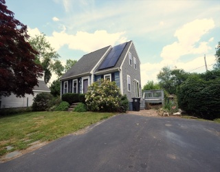 7 Holly St, Halifax, Massachusetts, 3 Bedrooms Bedrooms, 6 Rooms Rooms,2 BathroomsBathrooms,Residential,For Sale,Holly St,73539845