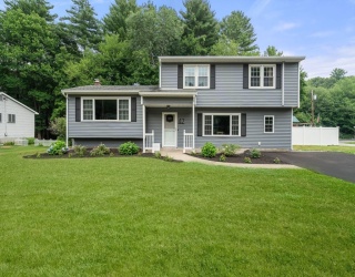47 Westfield Dr, Holliston, Massachusetts, 4 Bedrooms Bedrooms, 8 Rooms Rooms,2 BathroomsBathrooms,Residential,For Sale,Westfield Dr,73553937