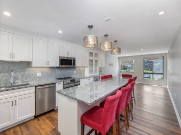 100 Ledgewood Dr, Stoneham, Massachusetts, 2 Bedrooms Bedrooms, 5 Rooms Rooms,2 BathroomsBathrooms,Residential,For Sale,Ledgewood Dr,73553957 100 Ledgewood Dr, Stoneham, Massachusetts, 2 Bedrooms Bedrooms, 5 Rooms Rooms,2 BathroomsBathrooms,Residential,For Sale,Ledgewood Dr,73553957