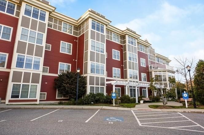 35 Commonwealth Ave, Newton, Massachusetts, 1 Bedroom Bedrooms, 4 Rooms Rooms,1 BathroomBathrooms,Residential,For Sale,Commonwealth Ave,73553728