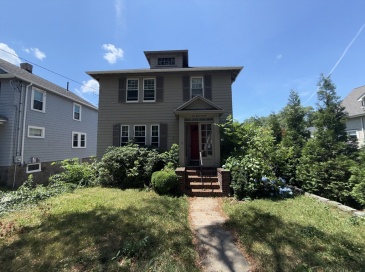 740 Lagrange St, Boston, Massachusetts, 3 Bedrooms Bedrooms, 6 Rooms Rooms,2.5 BathroomsBathrooms,Residential,For Sale,Lagrange St,73553770